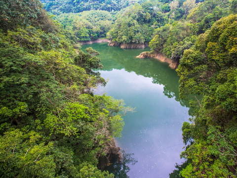 高遶天空吊橋